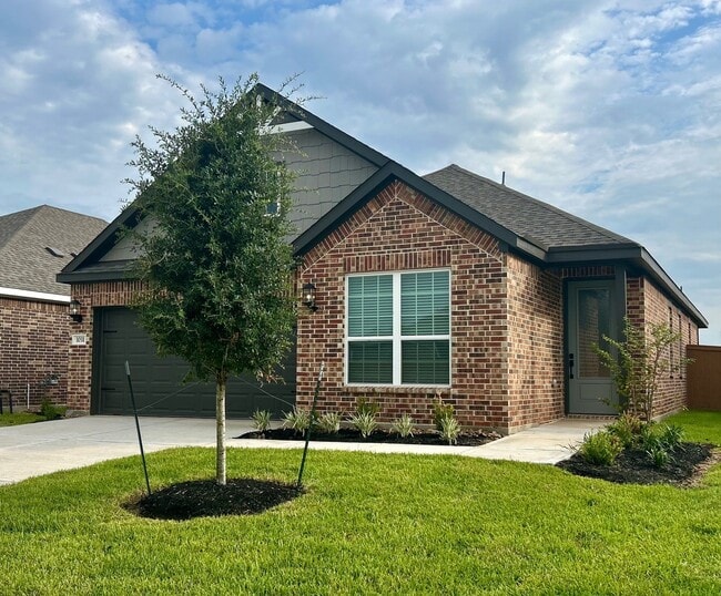 Building Photo - 1031 Rosewood Trl Rental