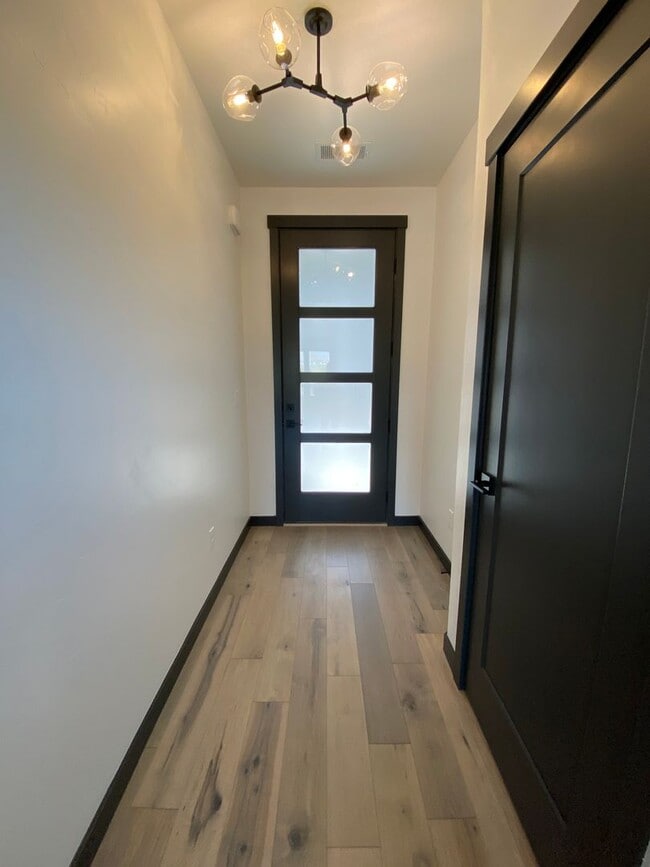 Photo - Close to Micron, 3 Bedroom 3 bath w/ a Million Dollar View!
