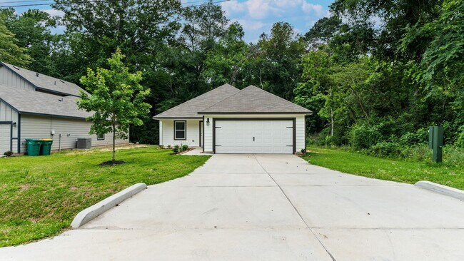 Photo - 410 Pimmit Hill Run