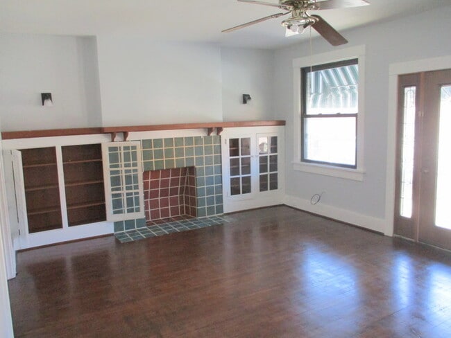 Photo - 447 Merchant St Unit 2nd Floor