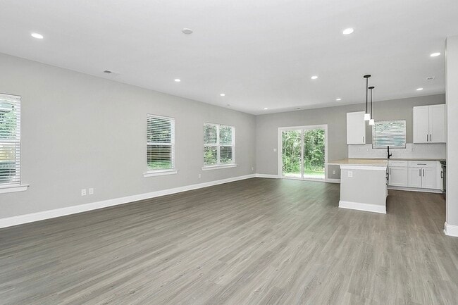 Photo - 2732 Catalina Ave