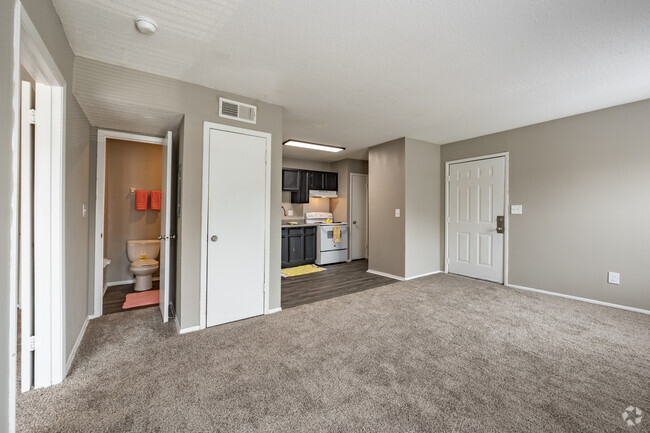 1BR, 1BA - Living Room Area - Timber Pointe Rental