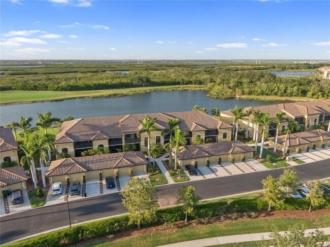Building Photo - 7235 River Hammock Dr Unit 103