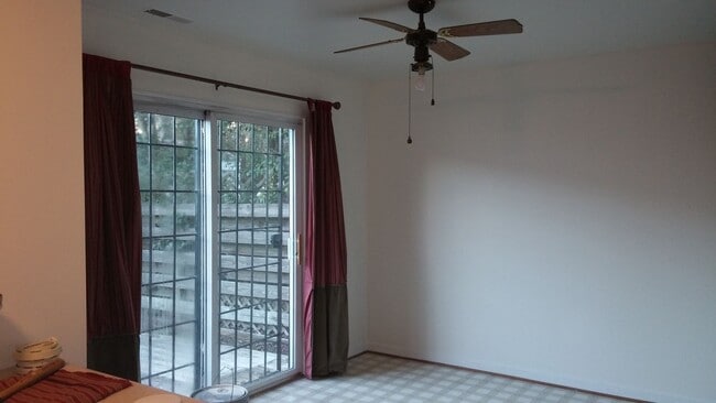 Photo - Spacious 2bd/1.5bth Condo Located in Laurel Square!!