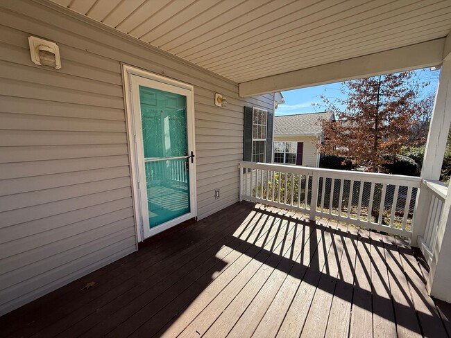 Photo - 504 9th St SW