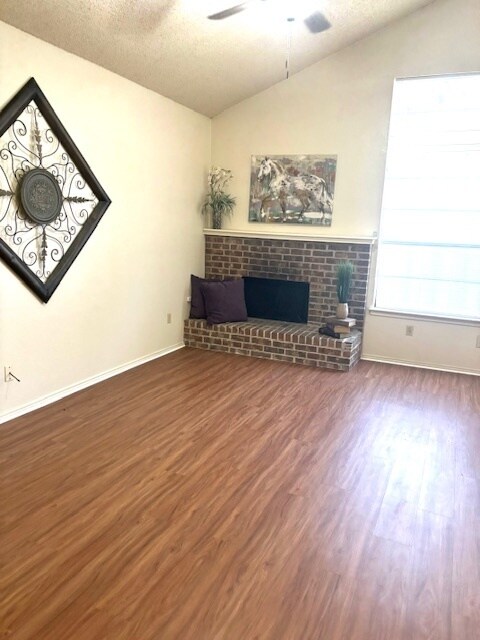 Photo - Remodeled 2 bedroom townhouse with loft !