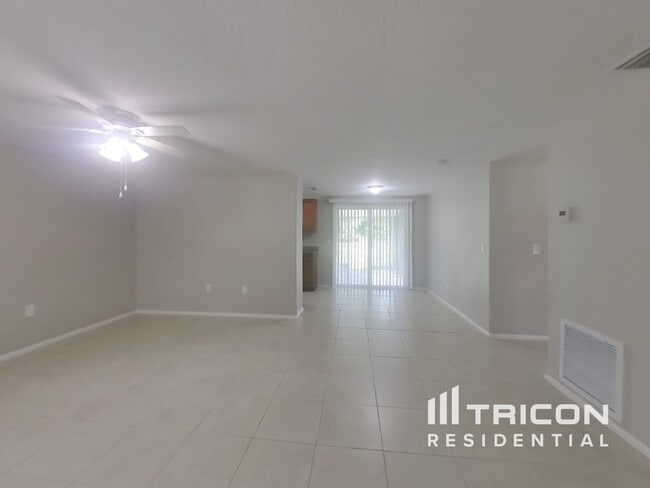 Photo - 3007 Bucida Dr