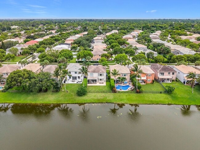 Photo - Beautiful Home for Rent in Royal Palm Beach!