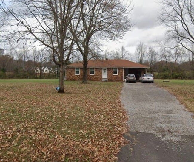 Building Photo - 919 Henley Dr Rental