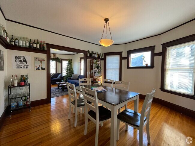 Building Photo - 56 Hobson St Unit 2 Rental