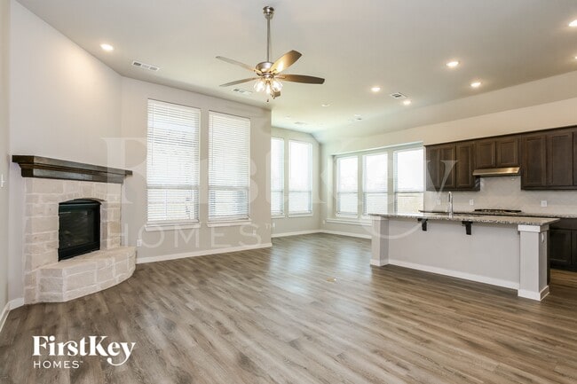 Photo - 1714 Voltera Dr