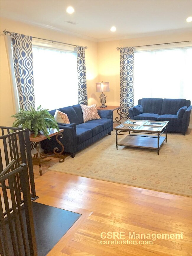 Photo - 64-66 Litchfield St Apartment Unit 1