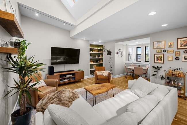 Photo - 530 Massachusetts Ave Apartamento Unidad 4