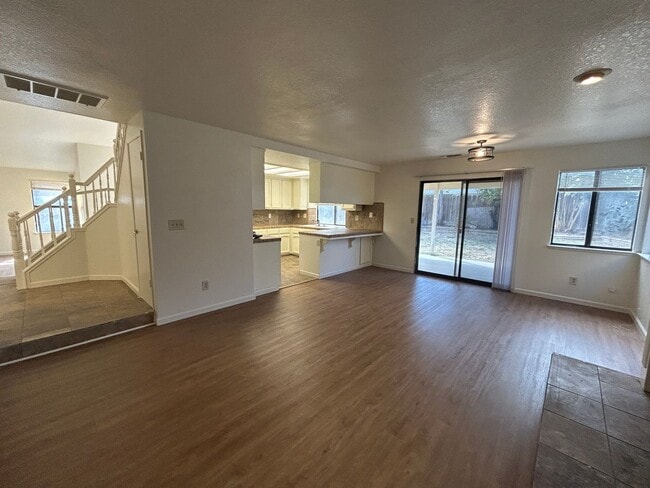 Photo - 2036 Sheldon Dr
