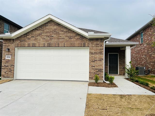 Building Photo - 1710 Washington St