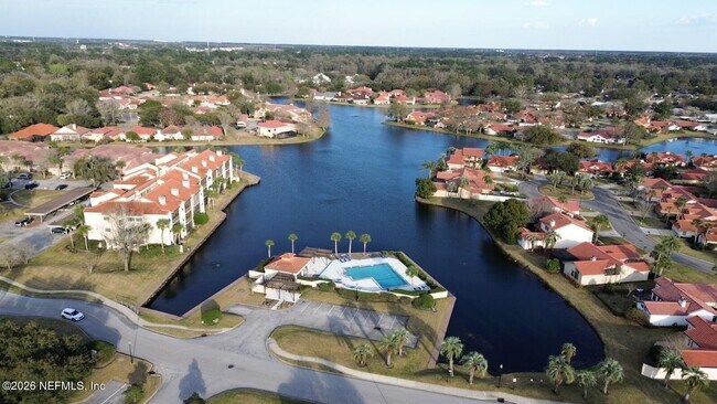 Photo - 4632 Corrientes Cir N