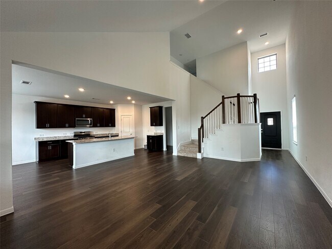Photo - 1052 Laguna Cv Dr