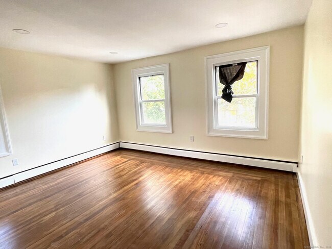 Photo - 88 E Pearl St Unit 2nd flr