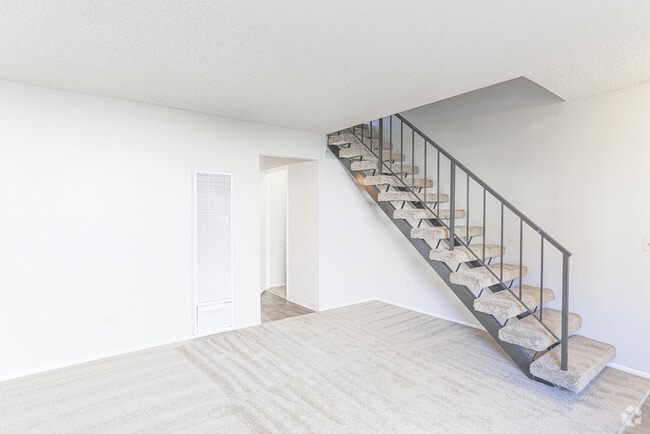 2BR, 1.5BA - 1050 SF - Autumn Oaks Apartments