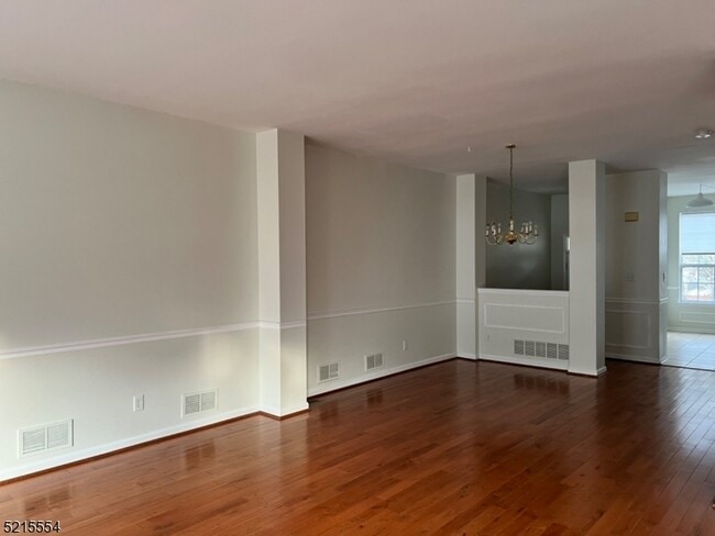 Photo - 8 Worthington Terrace