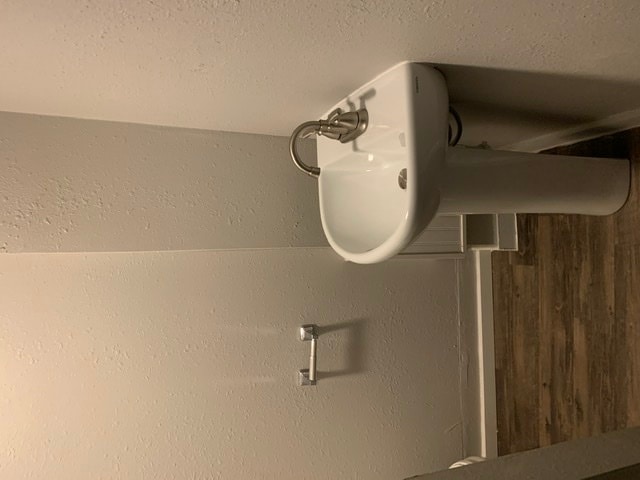 Photo - 1124 Locust St Unidad 4