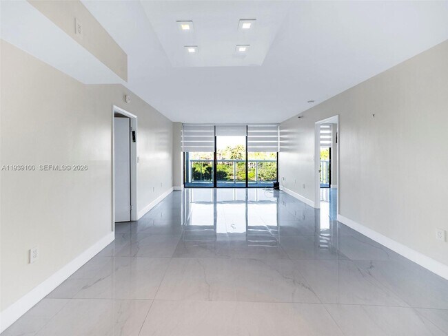 Photo - 20505 E Country Club Dr Unit 432