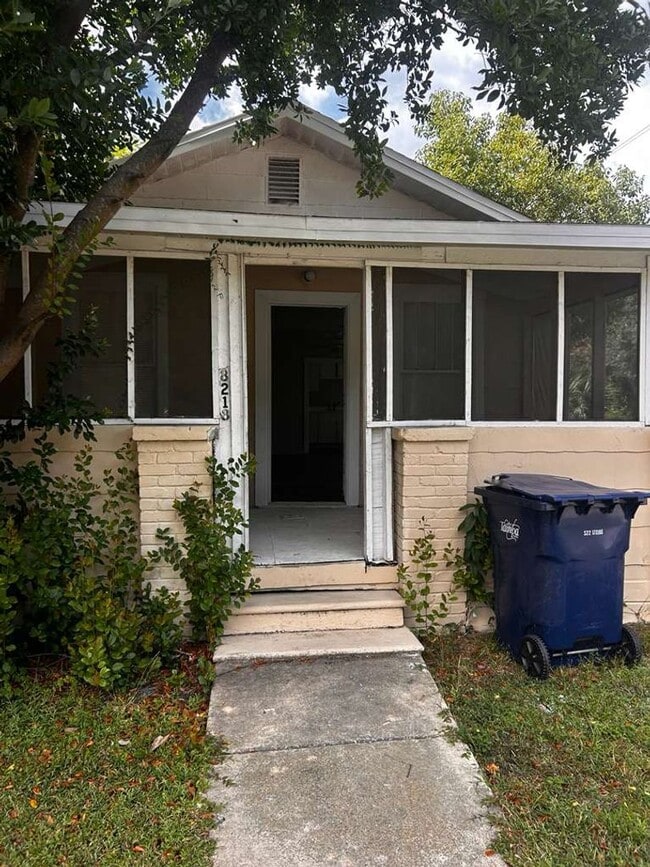 Charming Tampa Home – Great Location Near ... - Charming Tampa Home – Great Location Near ...
