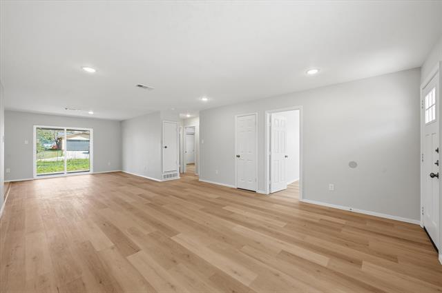 Photo - 3833 Finley Rd