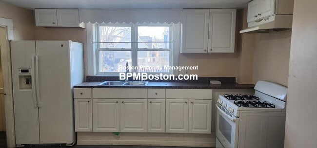 Building Photo - 72 Stanton St Unit #2A