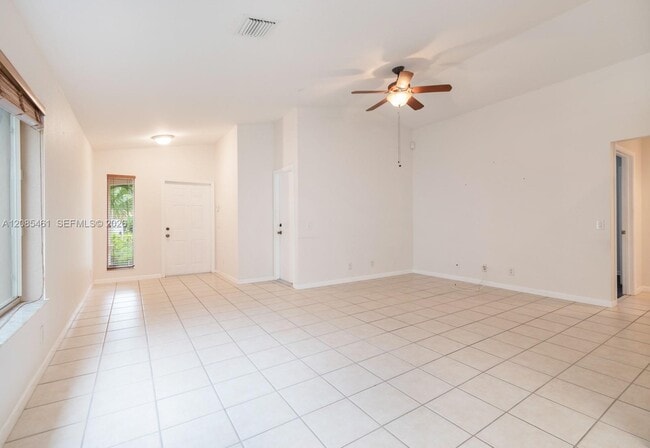 Photo - 1211 Golden Cane Dr