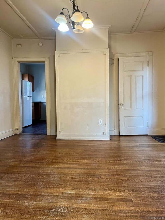 Photo - 70 Linden Ave