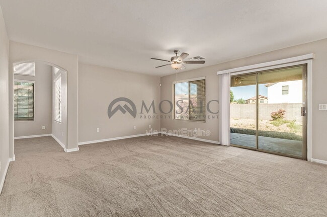 Photo - 2242 W Green Tree Dr