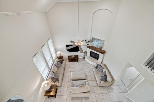 Photo - 1539 Giles Dr