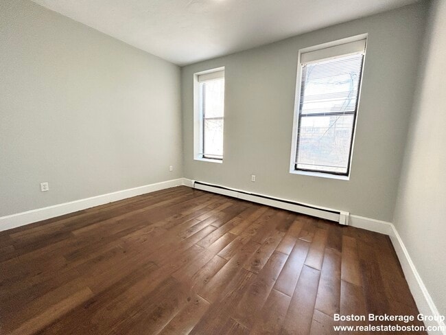Photo - 15 Ruggles St Unit 2
