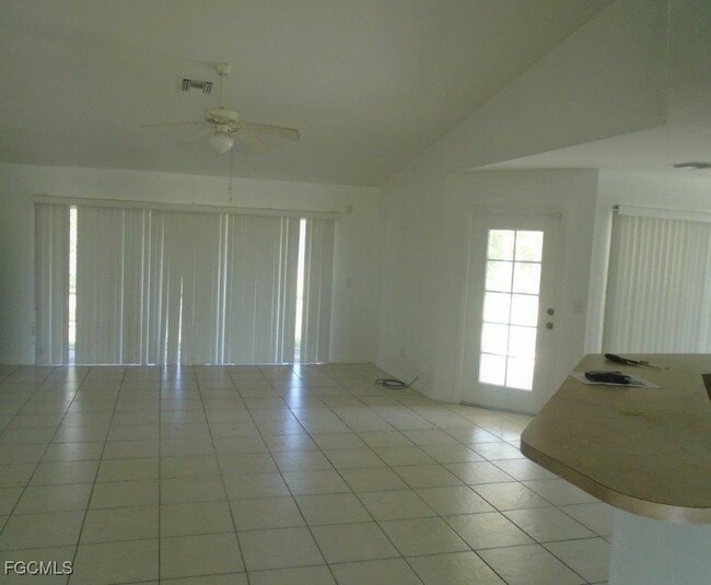 Photo - 3623 NE 17th Pl
