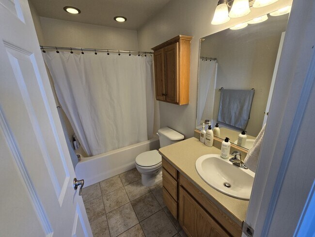Photo - 1148 Northfield Rd
