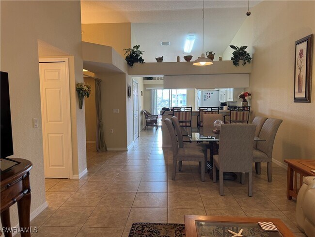26660 Rosewood Pointe Dr Unit 203