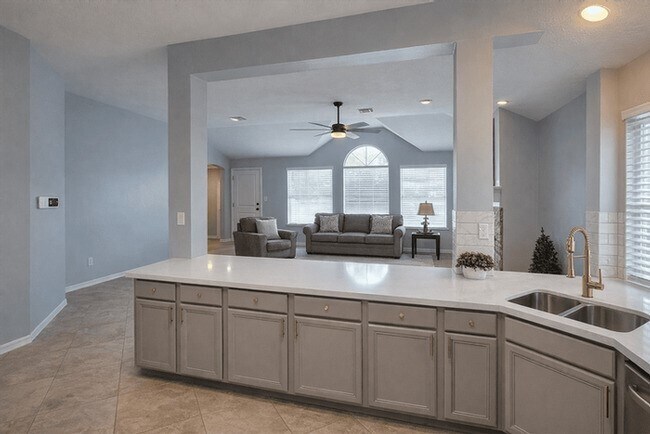 Photo - 1803 W Welsford Dr