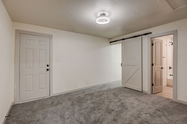 Photo - 2327 Fulton St