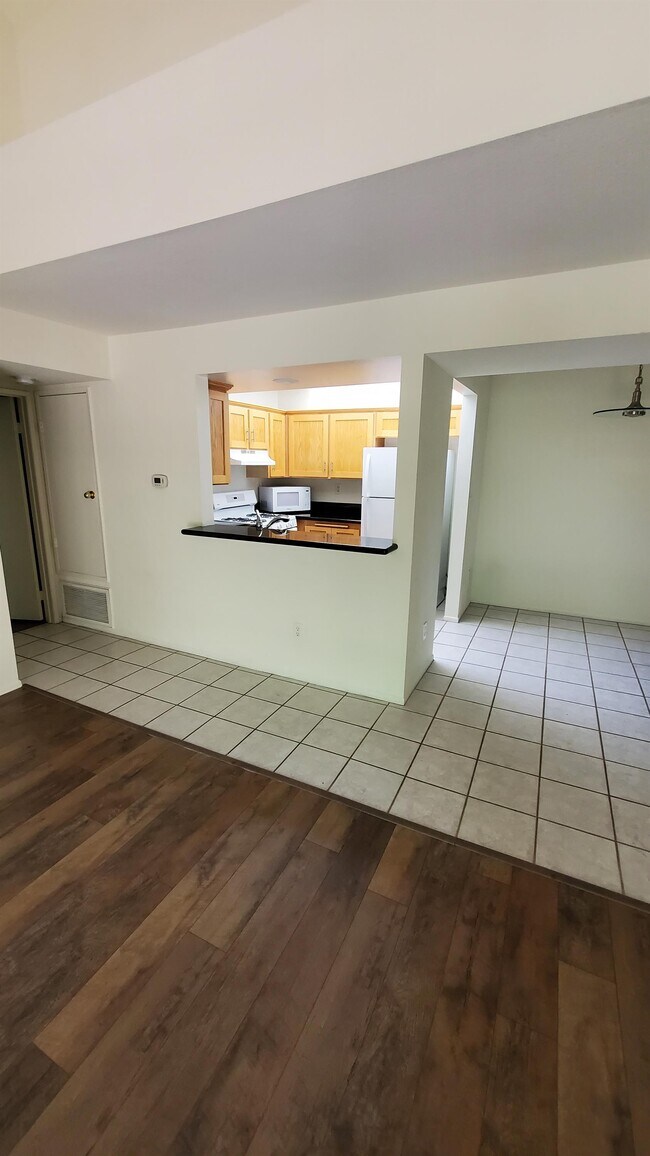 Photo - 24111 Del Monte Dr.