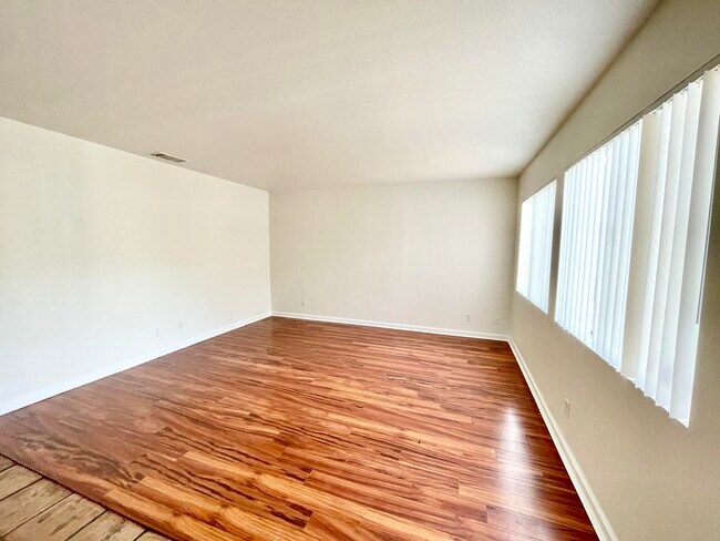 Photo - 53910 Avenida Herrera