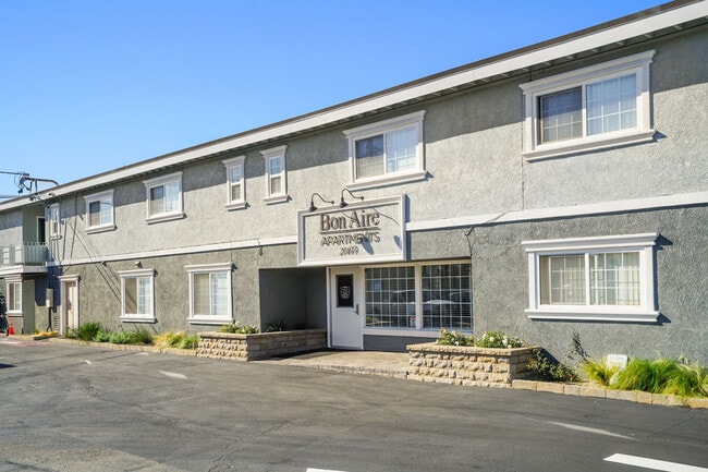 Bon Aire Apartments