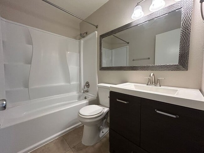 Photo - 859 S Ext Rd