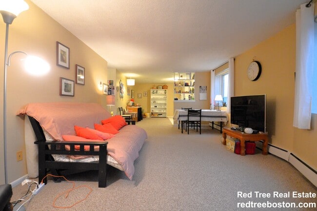 Building Photo - 50 Green St Unit 316