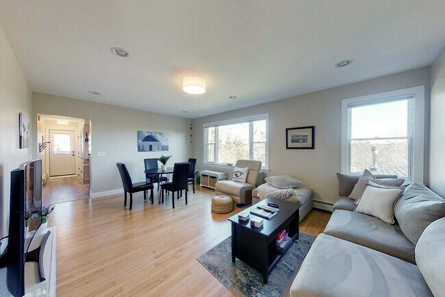 2 Boulevard Unit 2