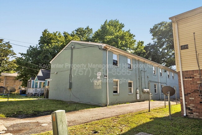Photo - 6249 Alexander St Unit B