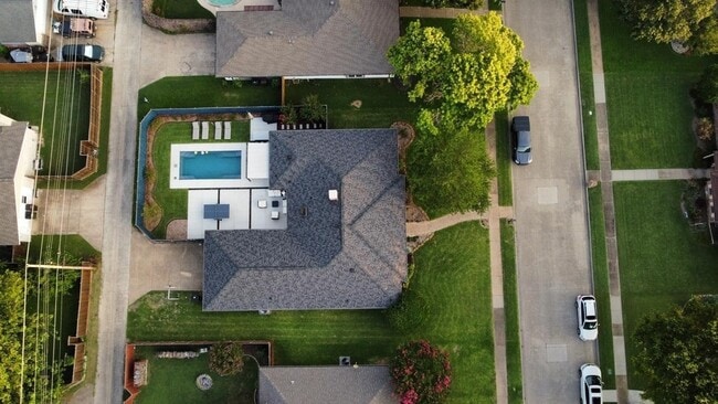 Photo - 4008 Hatherly Dr