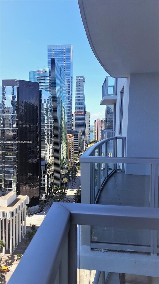Photo - 1060 Brickell Ave Unit 2403