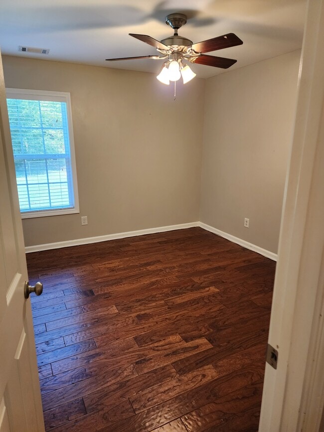 Photo - 1407 Princeton Dr
