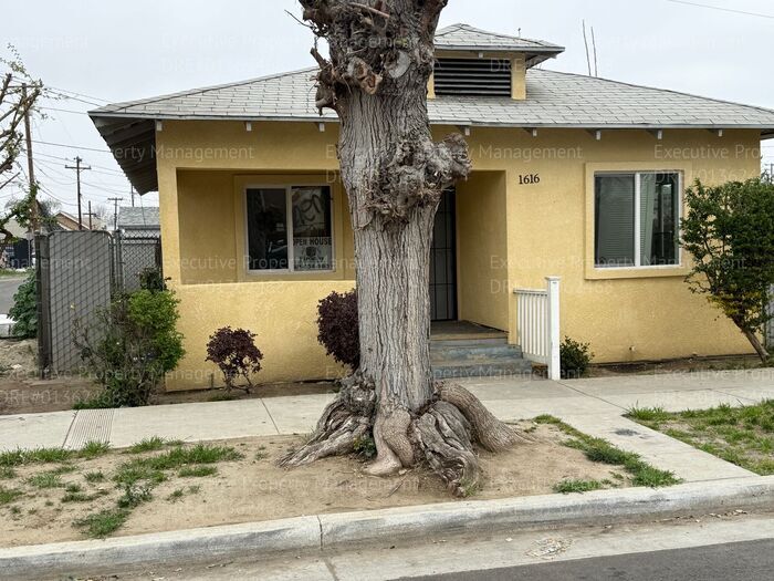 Photo - 2 bedroom/ 1 bathroom house